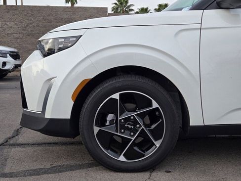 Certified 2025 Kia Soul EX image 10
