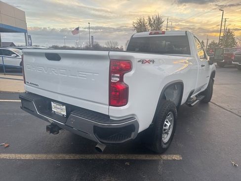 Used 2025 Chevrolet Silverado 2500 W/T w/ WT Convenience Package image 3