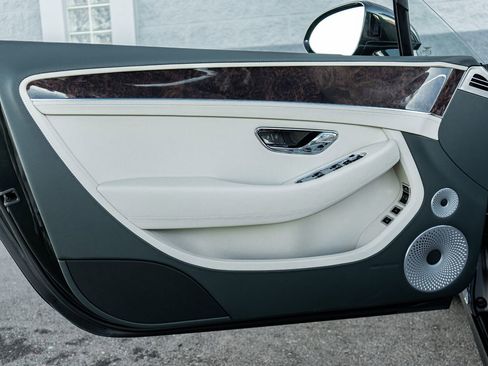 New 2026 Bentley Continental GTC image 24