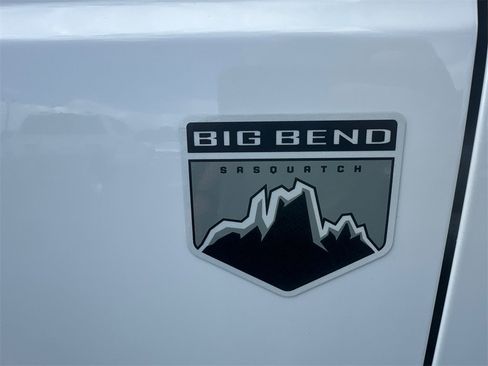 New 2025 Ford Bronco Big Bend w/ Black Diamond Package image 9