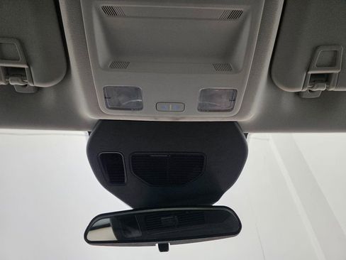 Used 2022 Ford Escape SE image 30