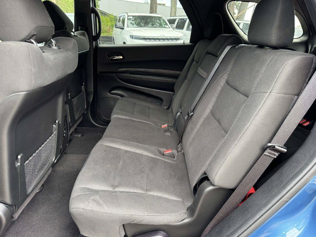 Used 2025 Dodge Durango GT AWD/4WD image 13