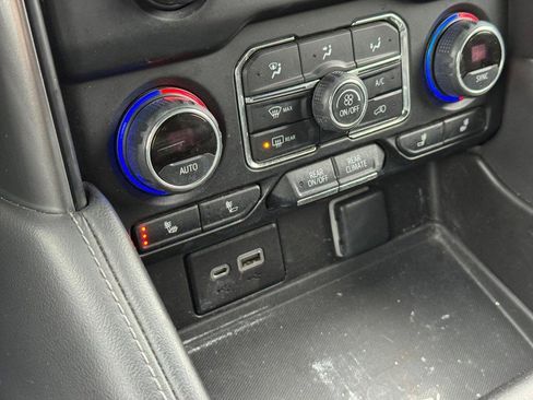 Certified 2022 Chevrolet Tahoe LT w/ Luxury Package image 22