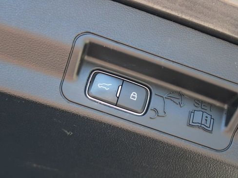 Used 2020 Ford Explorer ST w/ ST High-Performance Pack AWD/4WD image 29