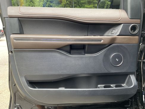 Used 2020 Ford Expedition Max King Ranch AWD/4WD image 15