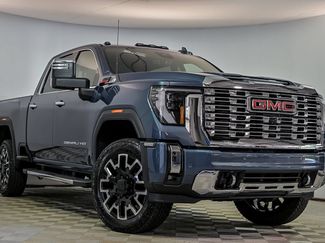 New 2026 GMC Sierra 2500 Denali w/ Denali Reserve Package AWD/4WD video 1