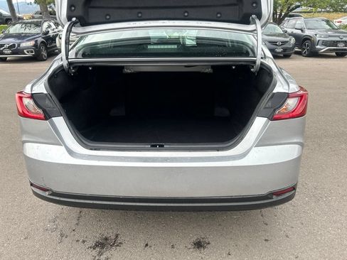 Used 2025 Toyota Camry LE FWD image 15