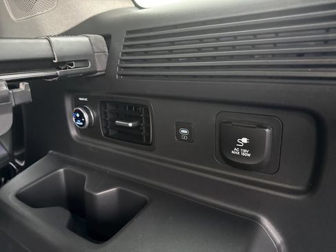 Certified 2024 Hyundai Santa Fe Limited AWD/4WD image 49