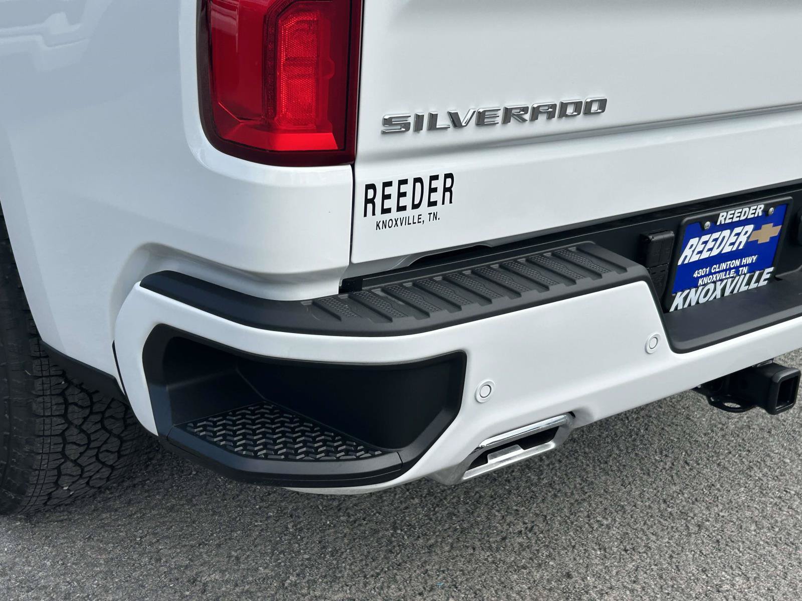 New 2026 Chevrolet Silverado 1500 RST w/ RST All Star Premium Package AWD/4WD image 12