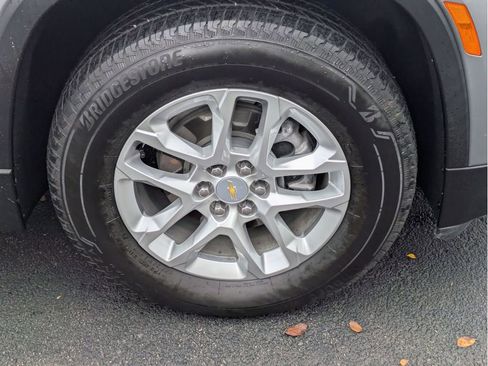 Certified 2023 Chevrolet Traverse LS w/ LPO, Cargo Package image 31