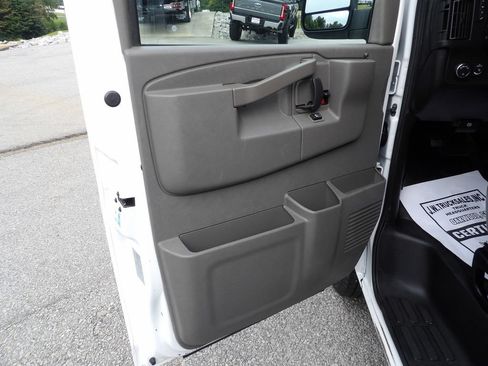 Used 2020 Chevrolet Express 2500 w/ Driver Convenience Package RWD image 14