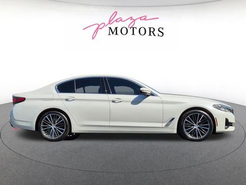 Certified 2023 BMW 540i xDrive w/ Premium Package AWD/4WD image 4