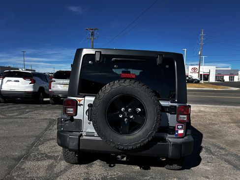 Used 2017 Jeep Wrangler Unlimited Sport image 4