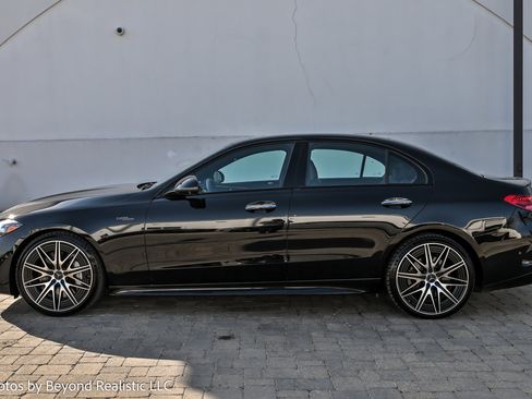 Used 2024 Mercedes-Benz C 43 AMG AMG C 43 image 9