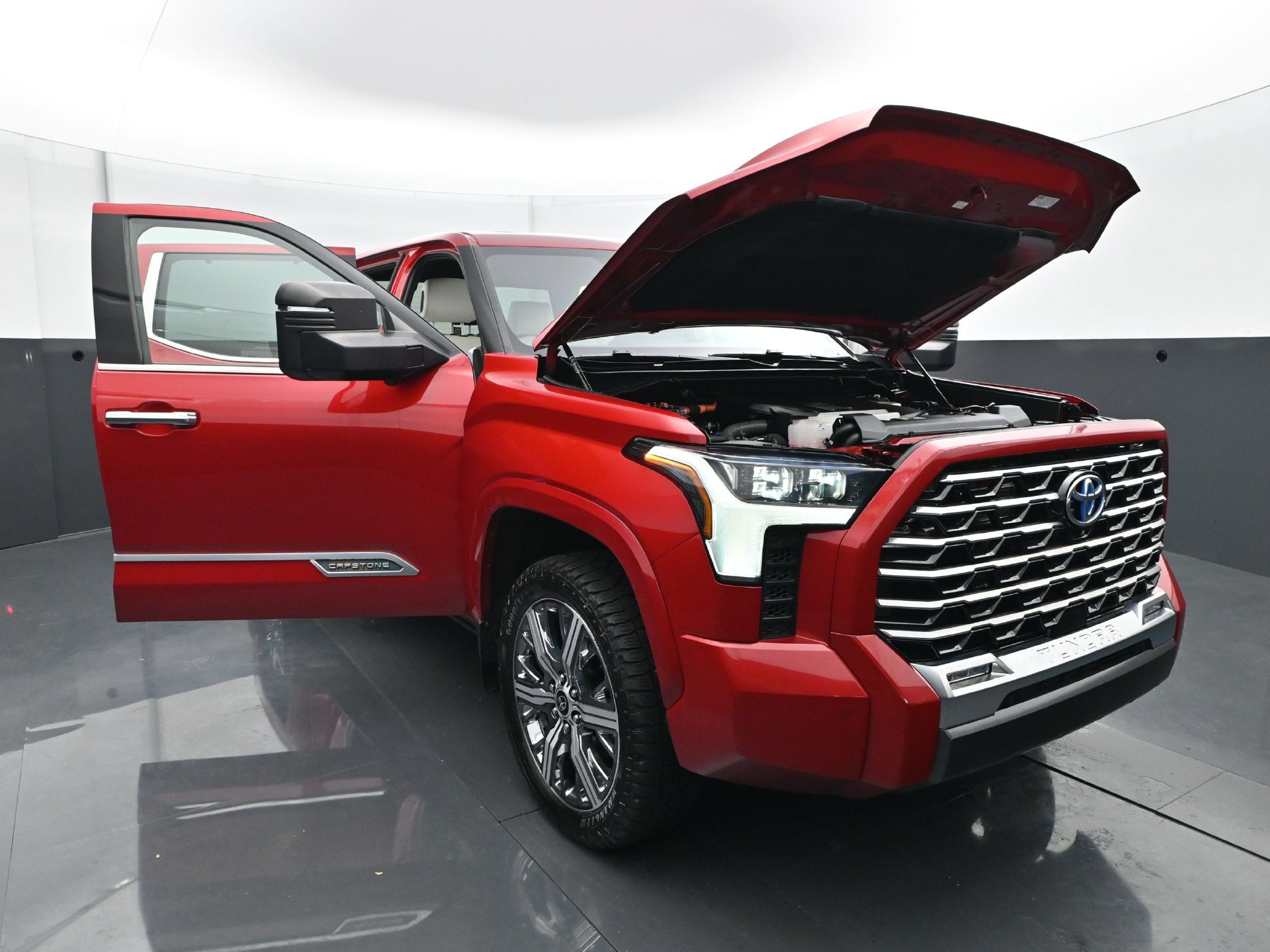 Used 2023 Toyota Tundra Capstone AWD/4WD image 40