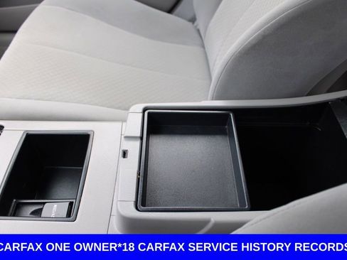 Used 2009 Toyota Camry LE image 35