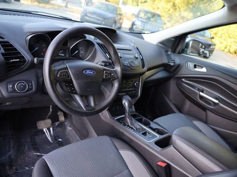 Used 2018 Ford Escape SE image 15