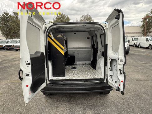 Used 2021 RAM ProMaster City Tradesman FWD image 11