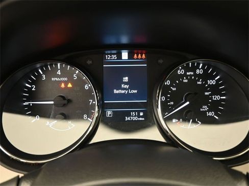 Used 2022 Nissan Rogue Sport SL w/ Premium Package image 32