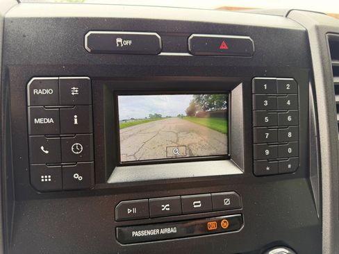Used 2022 Ford F350 XL w/ Power Equipment Group AWD/4WD image 20