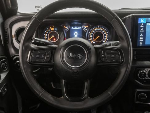 Used 2024 Jeep Wrangler Unlimited Sport AWD/4WD image 10