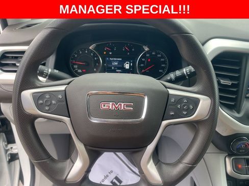 Used 2023 GMC Acadia SLE w/ Driver Convenience Package FWD image 26