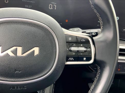 Used 2024 Kia Sorento S image 24