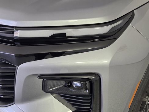 New 2026 Chevrolet Traverse LT w/ Midnight/Sport Edition FWD image 10