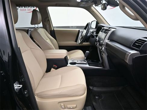 Used 2023 Toyota 4Runner SR5 Premium w/ Moonroof Package image 10