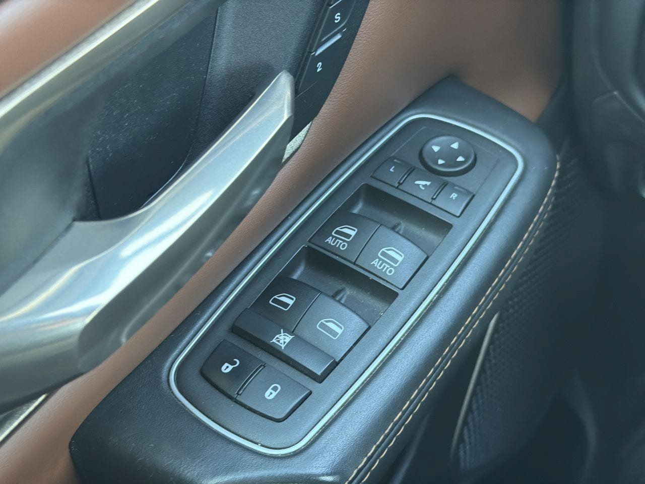 Used 2022 RAM 1500 Limited AWD/4WD image 11