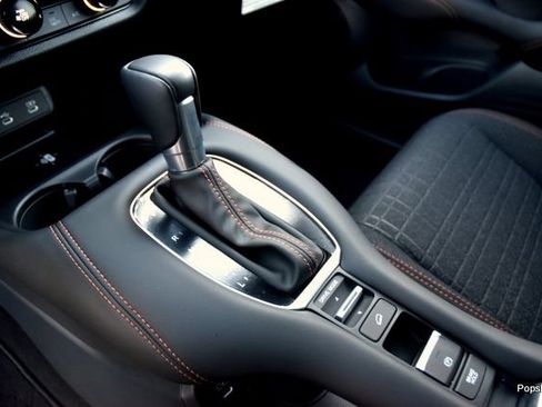 Certified 2026 Honda HR-V Sport image 8
