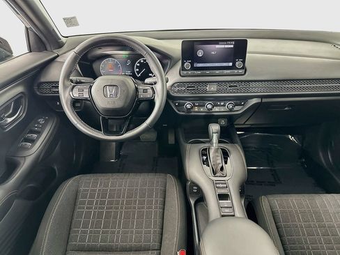 Used 2025 Honda HR-V Sport image 22