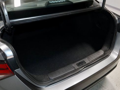Certified 2024 Nissan Sentra SV FWD image 12