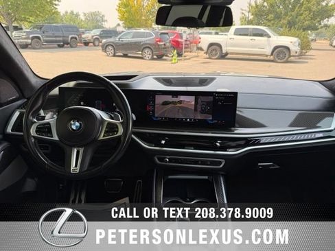 Used 2024 BMW X7 M60i AWD/4WD image 15