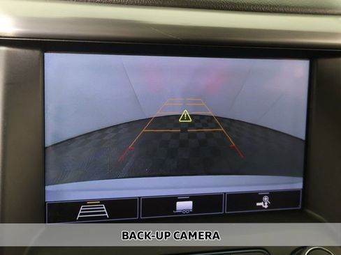 Used 2020 GMC Acadia AT4 w/ Driver Alert Package II AWD/4WD image 9