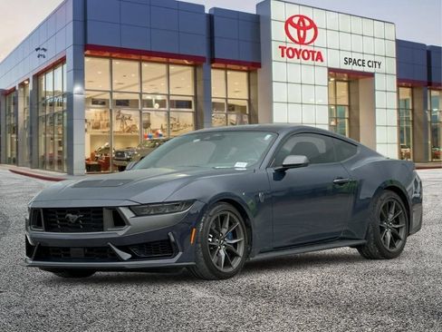 Used 2025 Ford Mustang Dark Horse RWD image 2