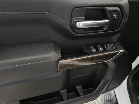 Used 2019 Chevrolet Silverado 1500 LT w/ Texas Edition RWD image 24
