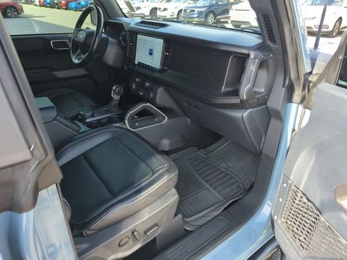 Used 2021 Ford Bronco First Edition AWD/4WD image 32