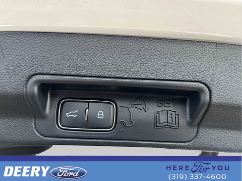 New 2026 Ford Explorer Active w/ Active Comfort Package image 21