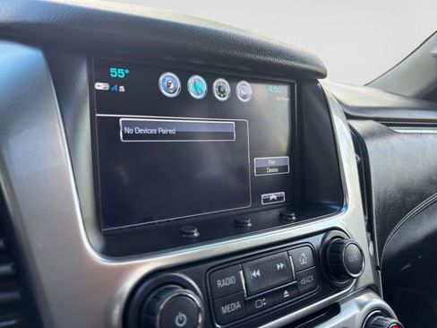 Used 2020 Chevrolet Suburban LT AWD/4WD image 25