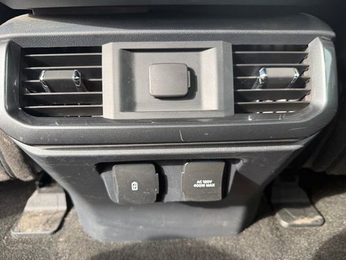 Used 2022 Ford F150 XLT w/ Equipment Group 302A High AWD/4WD image 15
