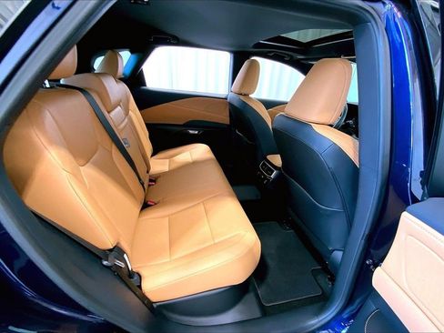 Used 2024 Lexus RX 350 Premium Plus w/ Convenience Package FWD image 19