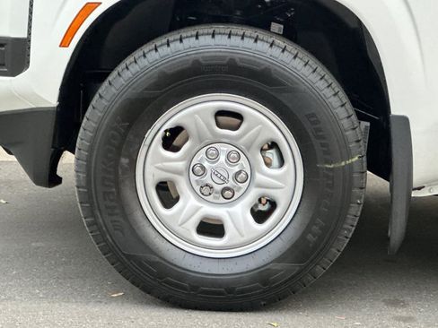 New 2026 Nissan Frontier S image 26