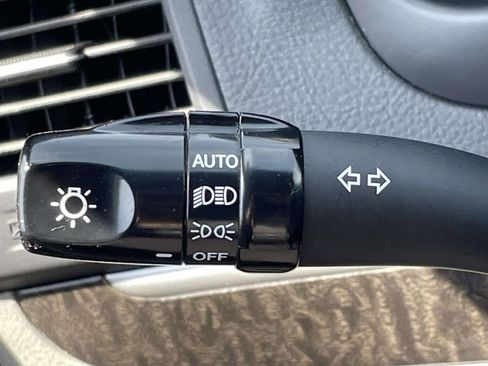 Used 2009 Hyundai Santa Fe SE w/ Touring Pkg 11 image 18