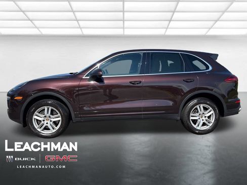 Used 2016 Porsche Cayenne AWD/4WD image 6