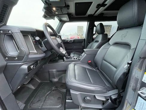 New 2025 Ford Bronco Big Bend w/ Black Diamond Package AWD/4WD image 8