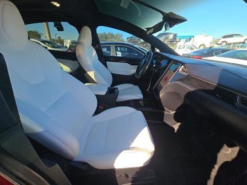 Used 2020 Tesla Model X Performance image 8