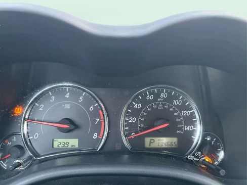 Used 2012 Toyota Corolla S image 24