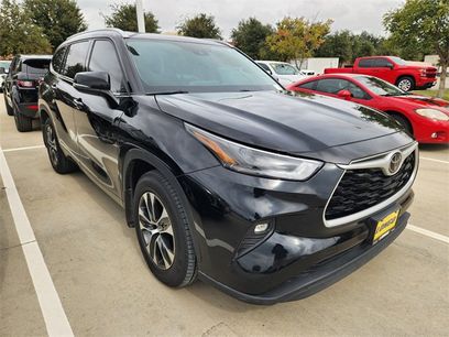 Certified 2022 Toyota Highlander XLE