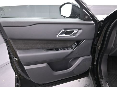 New 2026 Land Rover Range Rover Velar S AWD/4WD image 18